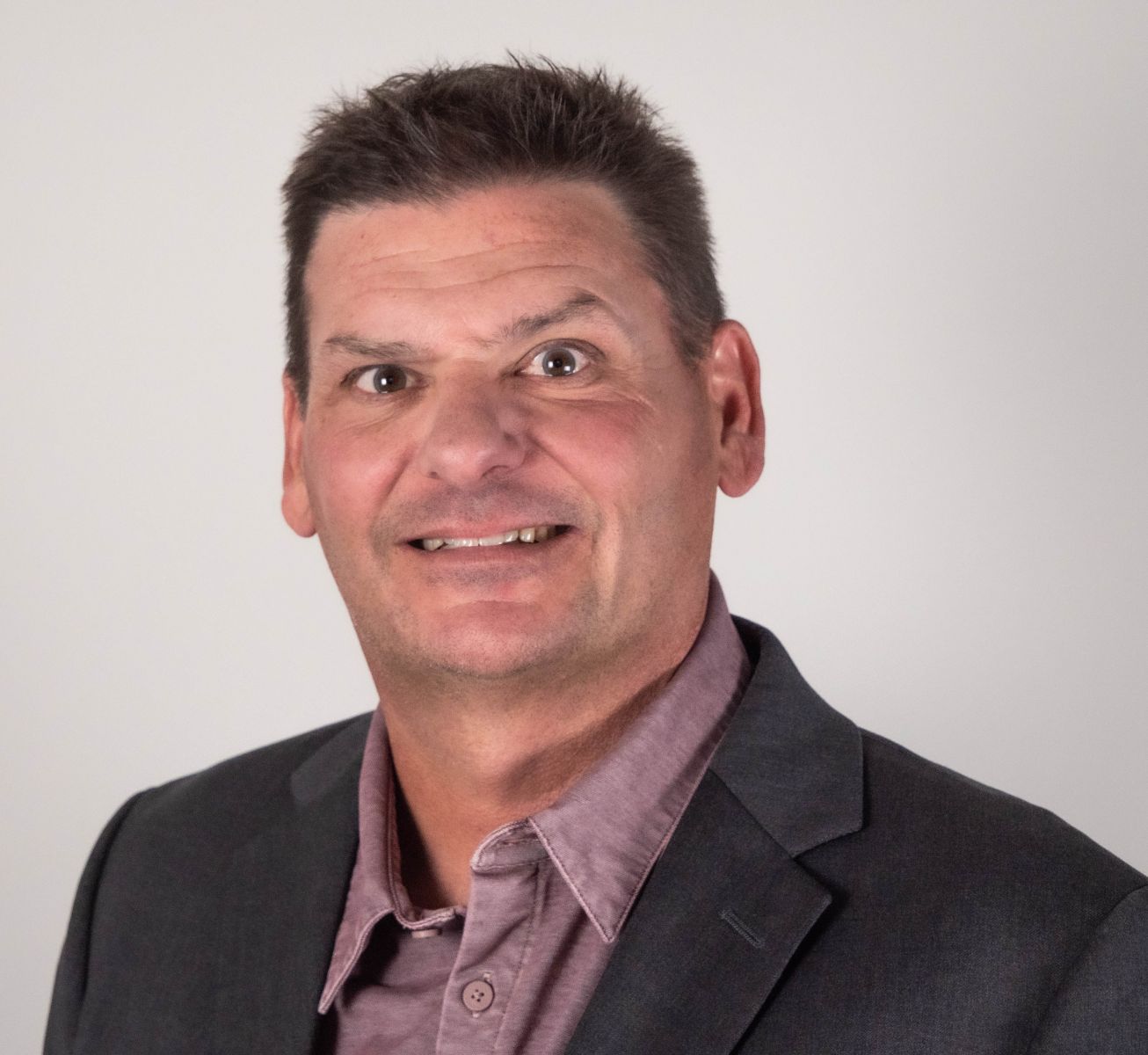Links Unlimited: Helping Distributors Tap the Power of Brand Merchandising